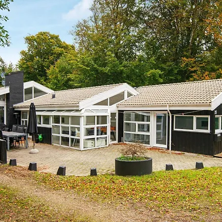 Luxury Oasis Near Grena Strand-by Traum *
